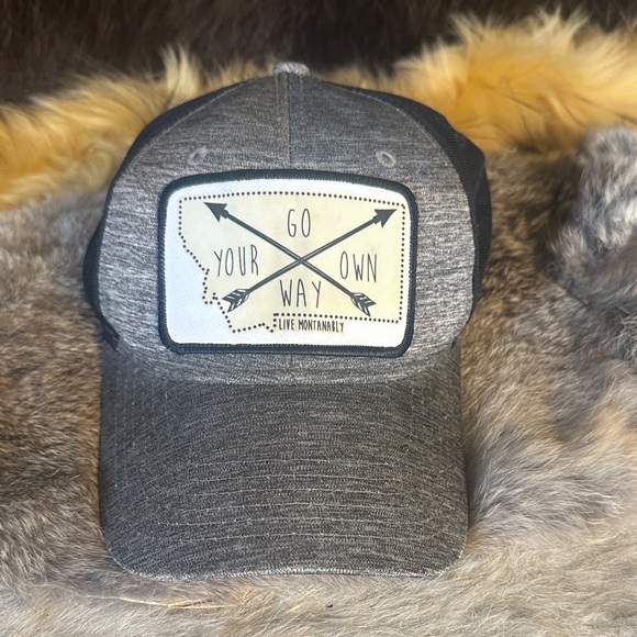 Gray 'Go Your Own Way' Cap OS (3537) - Picture 1 of 3